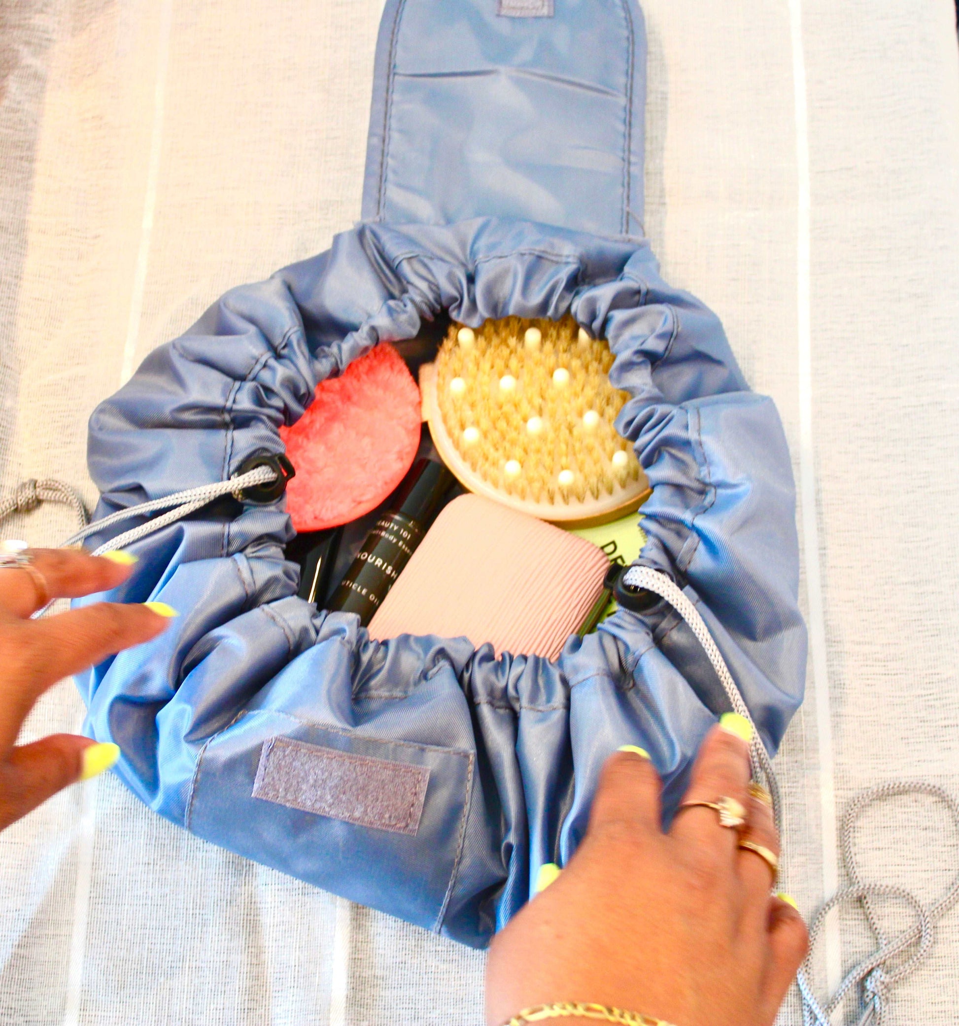 CrownBox Make-up Bag